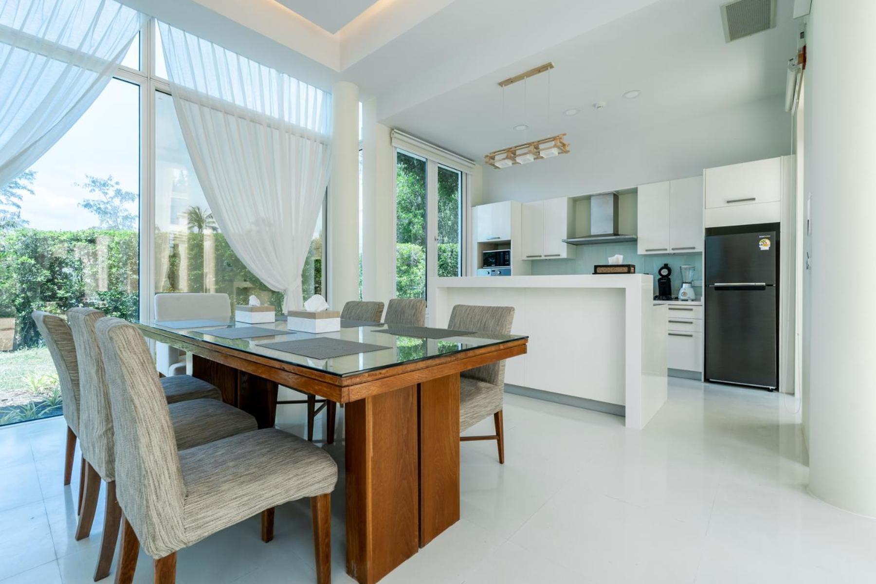 Sunshine Villa Mai Khao