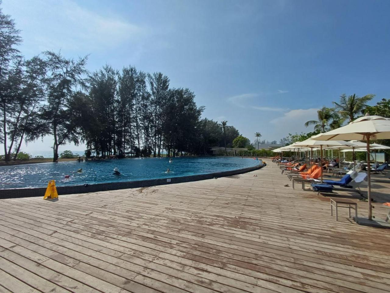 Sunshine Villa Mai Khao